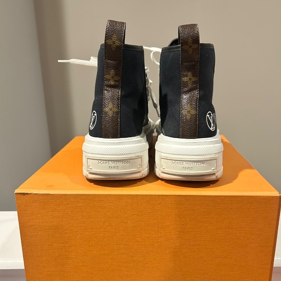 Louis Vuitton high top canvas sneakers - Picture 2 of 4